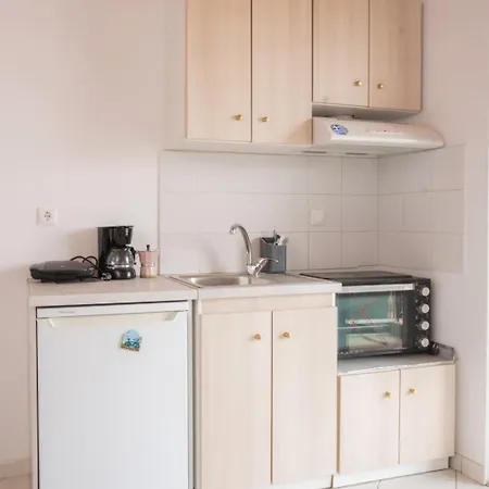 Camaraki Lighthouse Apartment *